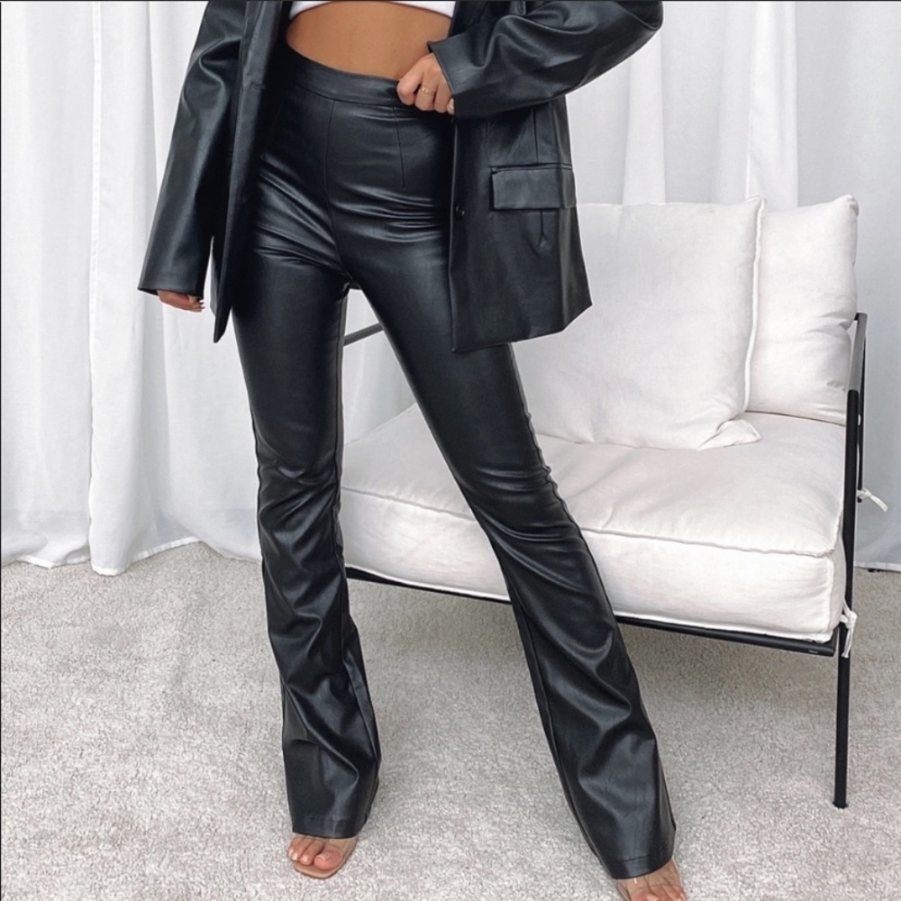 White Fox Show It Off Black Pants Small
